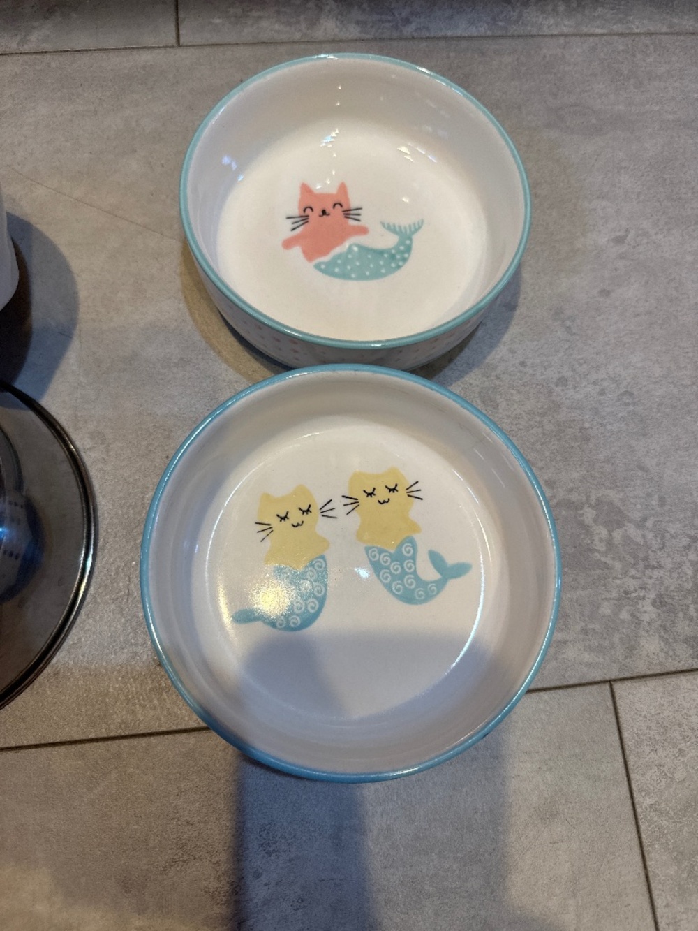 Set of 4 cat bowls